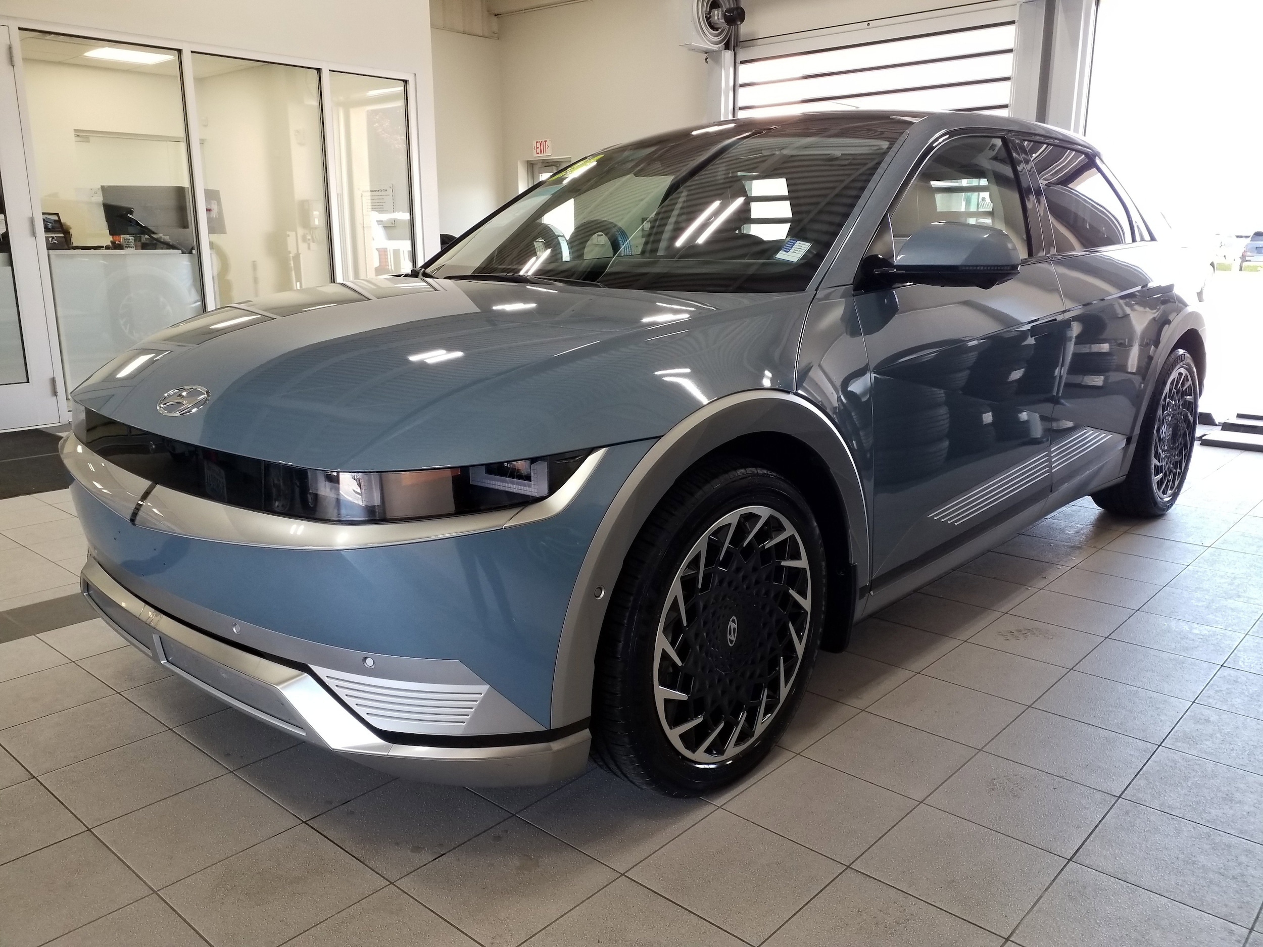 Certified 2024 Hyundai IONIQ 5 Limited with VIN KM8KRDDF6RU262112 for sale in Burlington, WA