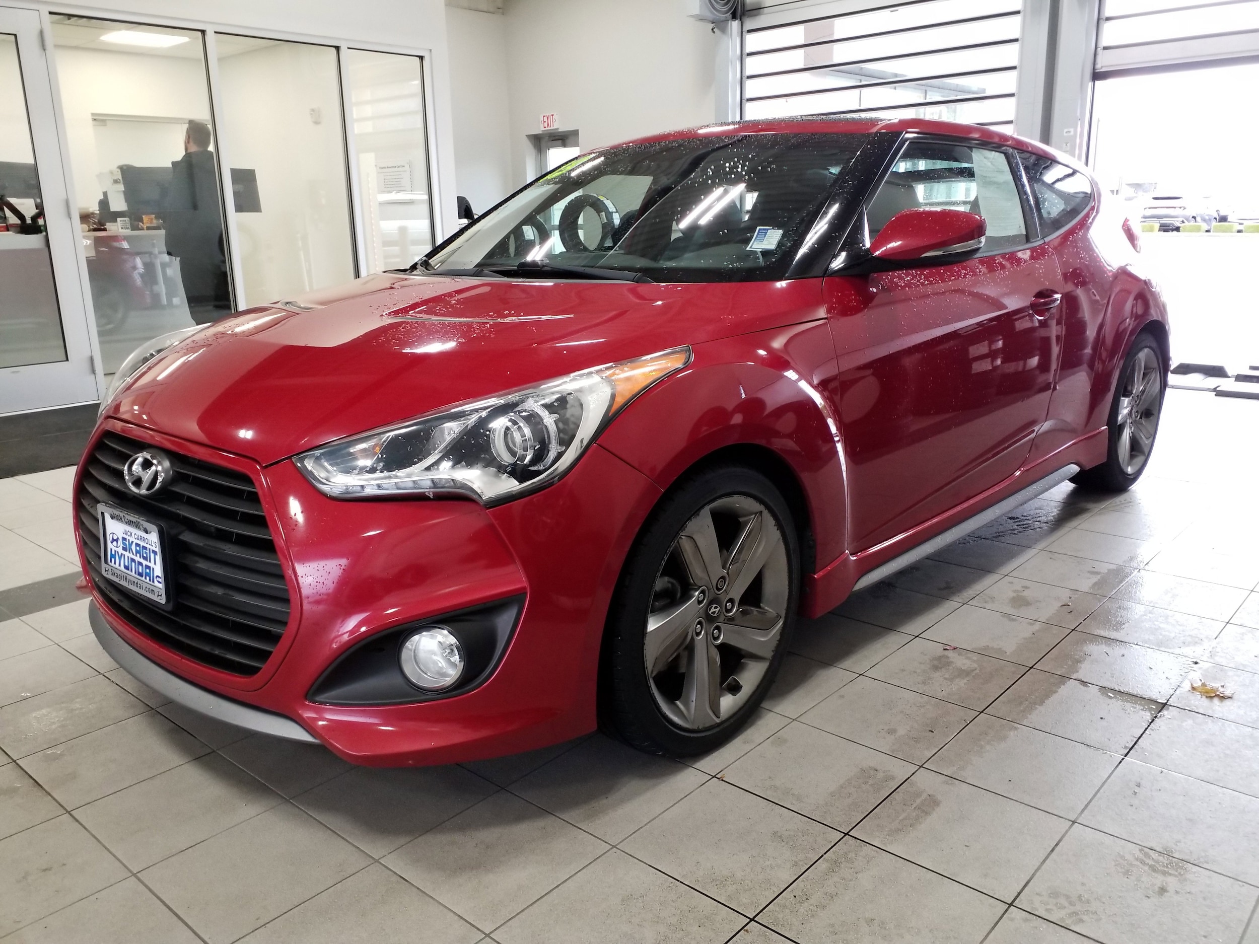 Used 2013 Hyundai Veloster Base with VIN KMHTC6AE1DU086253 for sale in Burlington, WA