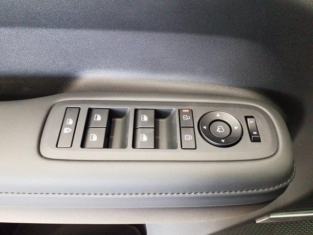 2026 Hyundai Santa Fe Limited - Photo 13