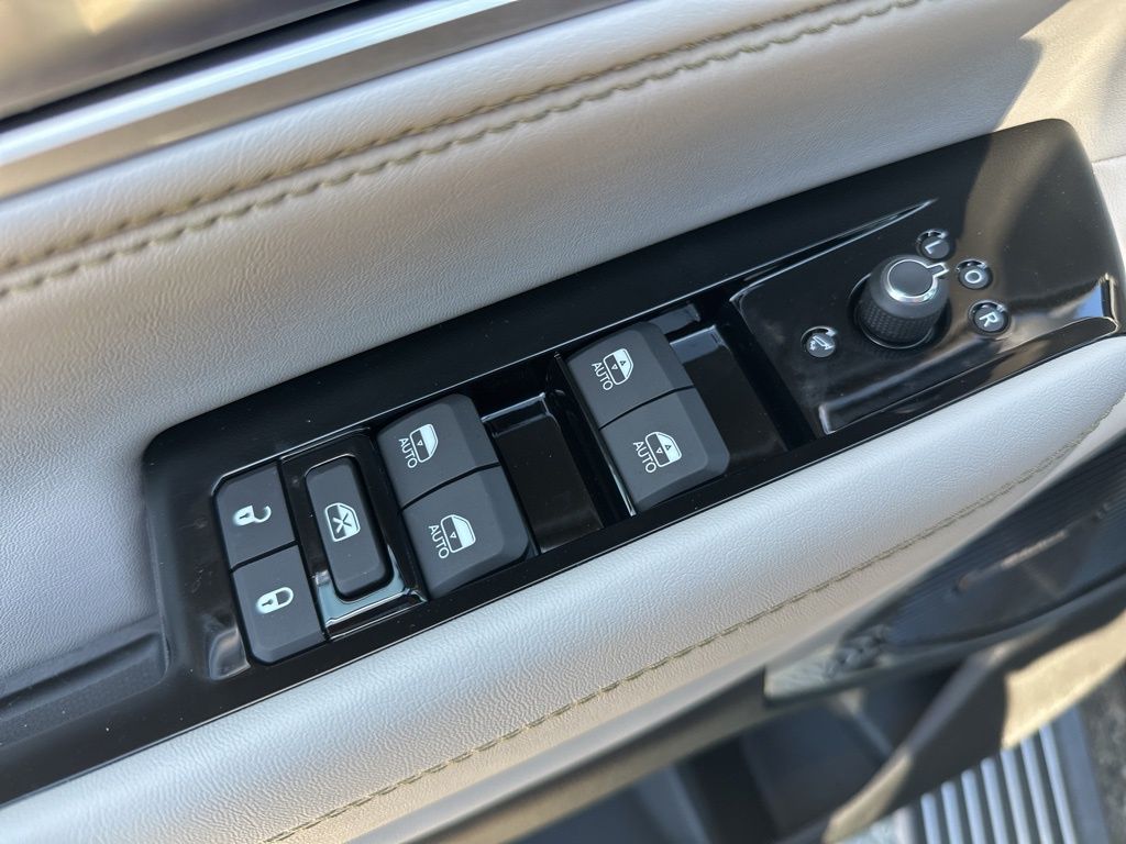 2026 Jeep Grand Wagoneer Limited Reserve - Photo 12