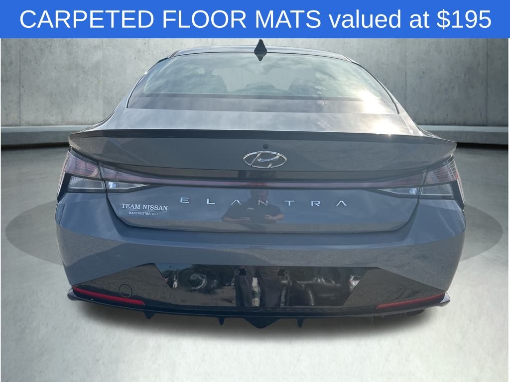 2022 Hyundai Elantra N Line photo 3