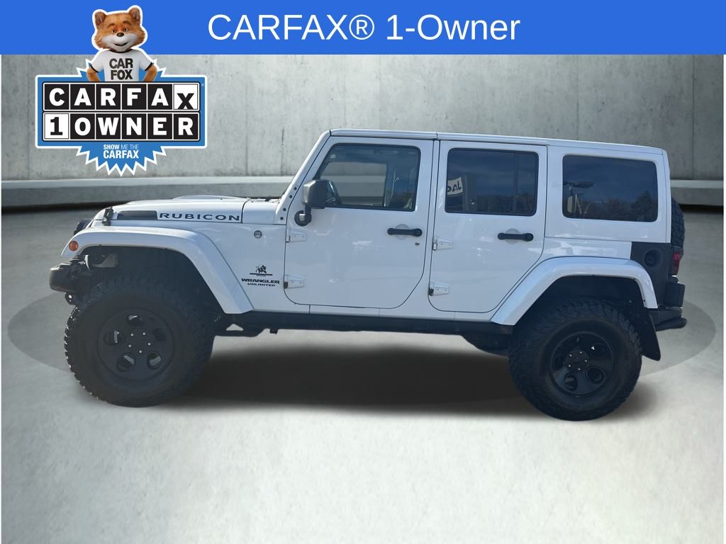 2016 Jeep Wrangler Unlimited Rubicon photo 2