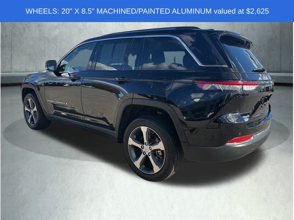 2023 Jeep Grand Cherokee Limited photo 2