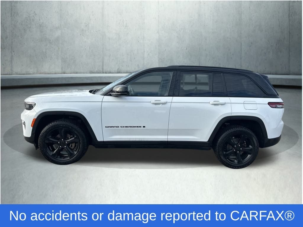 Used 2023 Jeep Grand Cherokee Altitude SUV