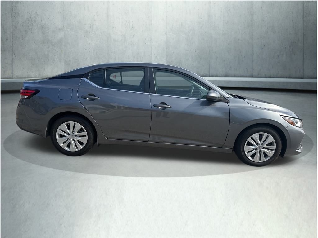 2023 Nissan Sentra S photo 4