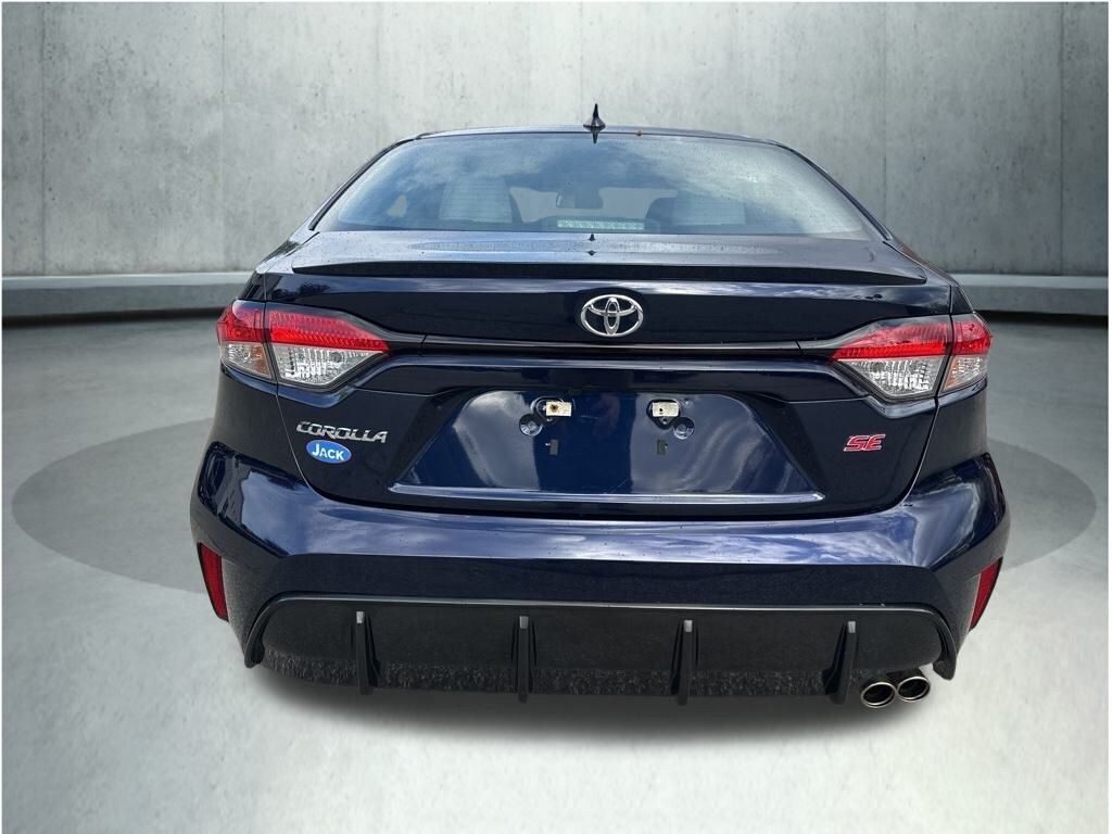 Used 2024 Toyota Corolla SE Sedan