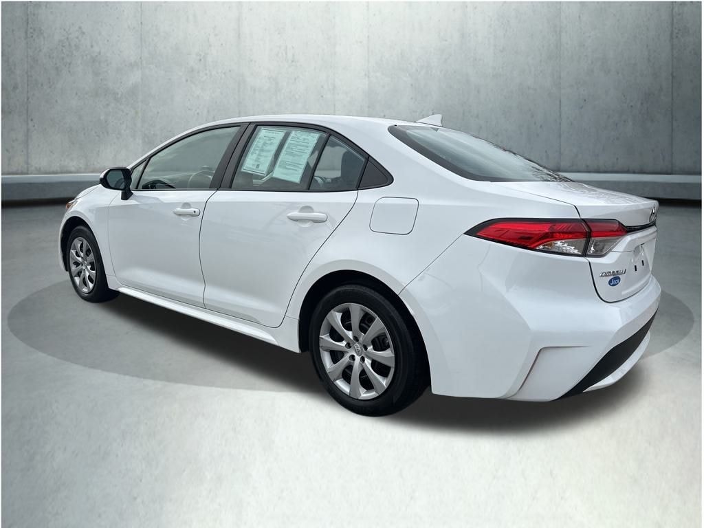 Used 2022 Toyota Corolla LE Sedan