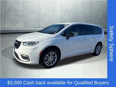 2026 Chrysler Pacifica SELECT AWD Passenger Van