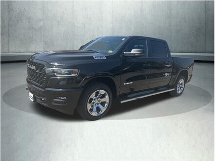 2026 Ram 1500 BIG HORN CREW CAB 4X4 5'7 BOX Pickup