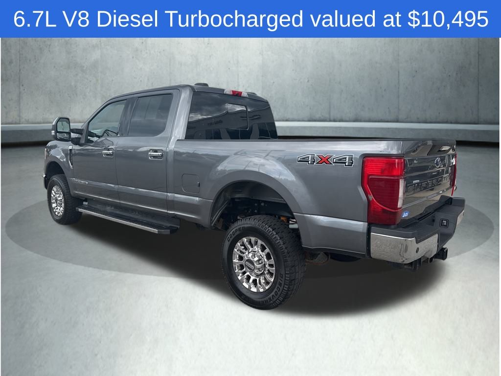 2022 Ford F-350 XLT photo 3