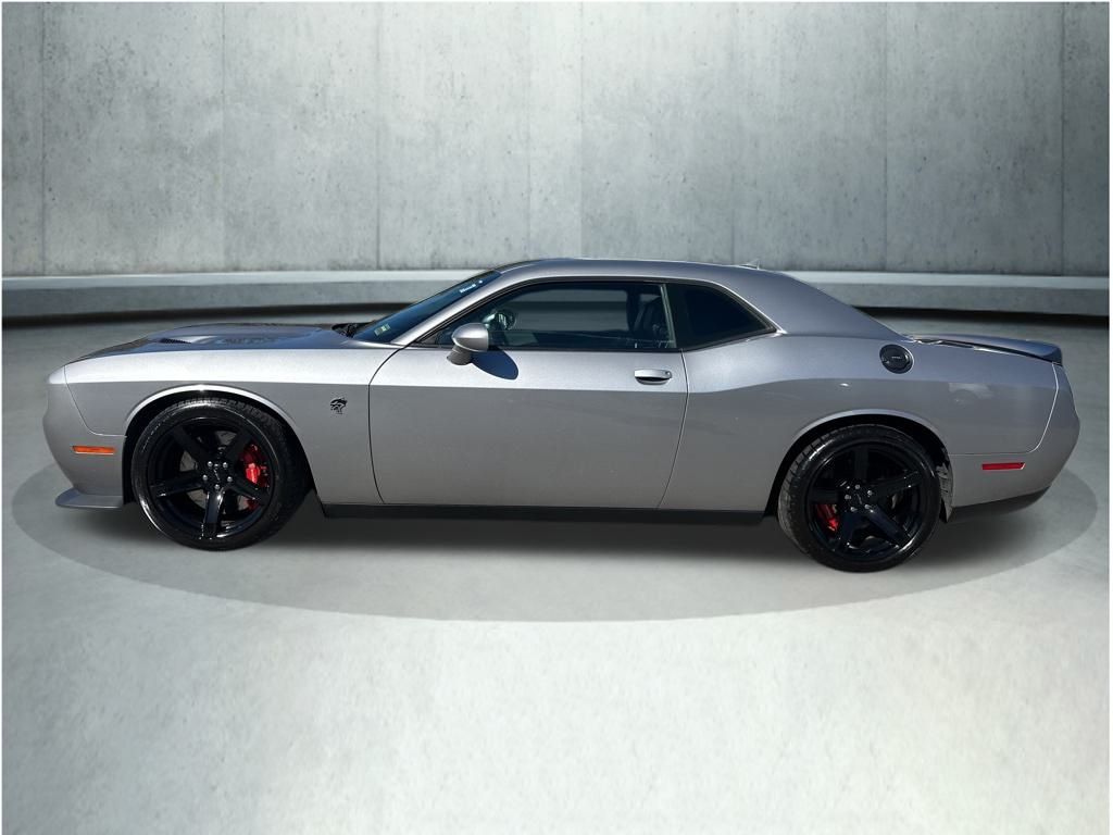 2016 Dodge Challenger SRT8 Hellcat photo 2