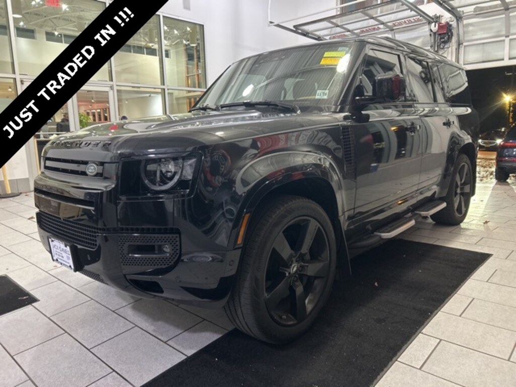 Used 2024 Land Rover Defender 130 X-Dynamic SE SUV