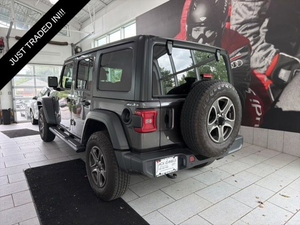 Used 2018 Jeep Wrangler Unlimited Sport S SUV
