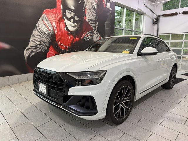 2021 Audi Q8 55 Prestige Tiptonic quattro's photo
