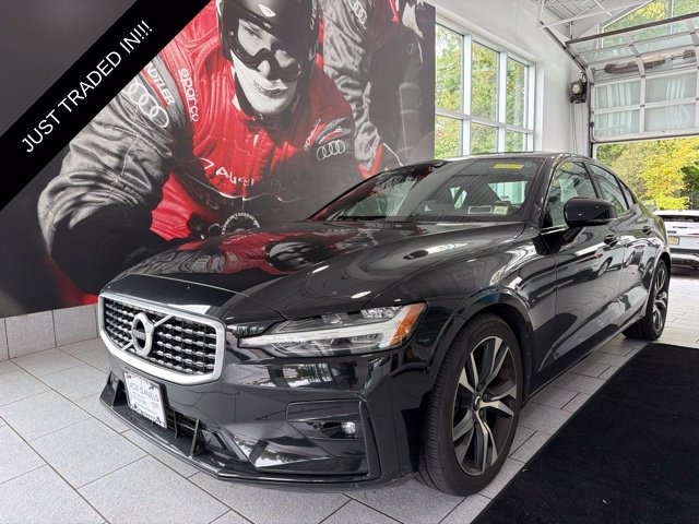 2019 Volvo S60 R-Design