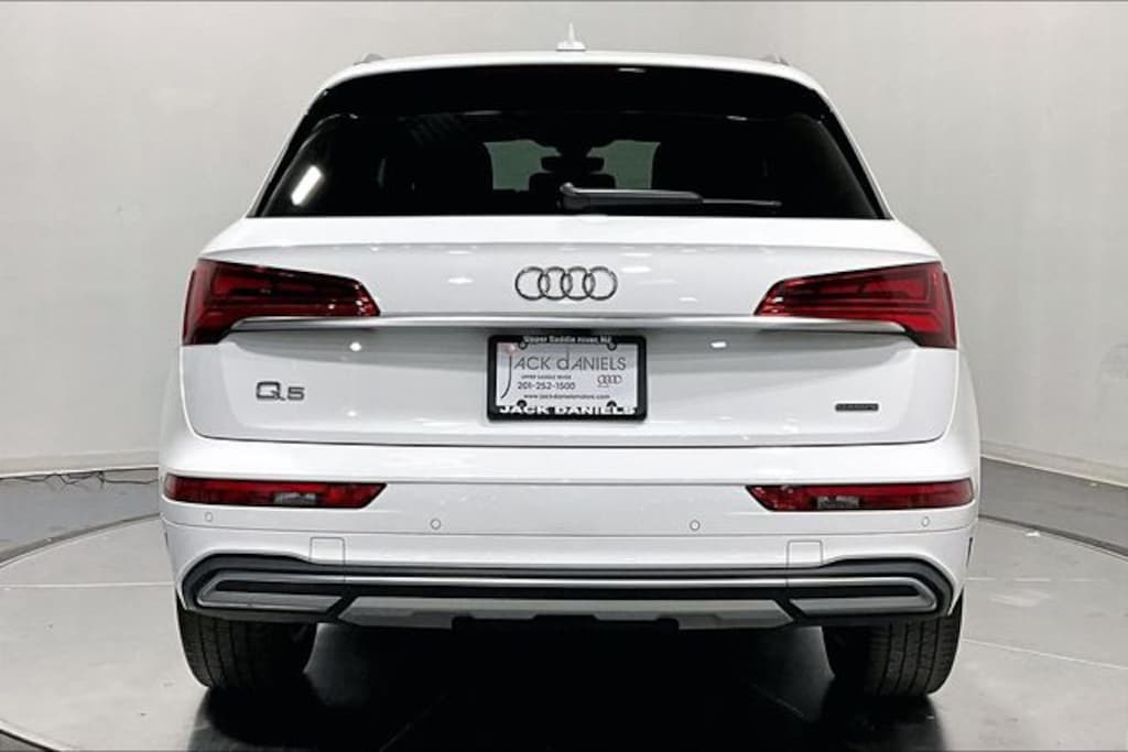 Certified 2023 Audi Q5 40 Premium SUV