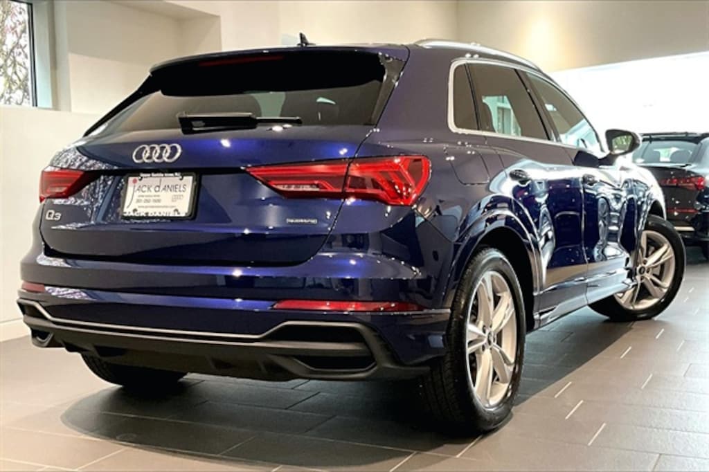 Certified 2024 Audi Q3 Premium SUV