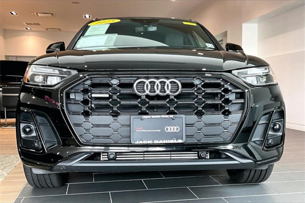 Used 2025 Audi Q5 45 S Line Premium SUV