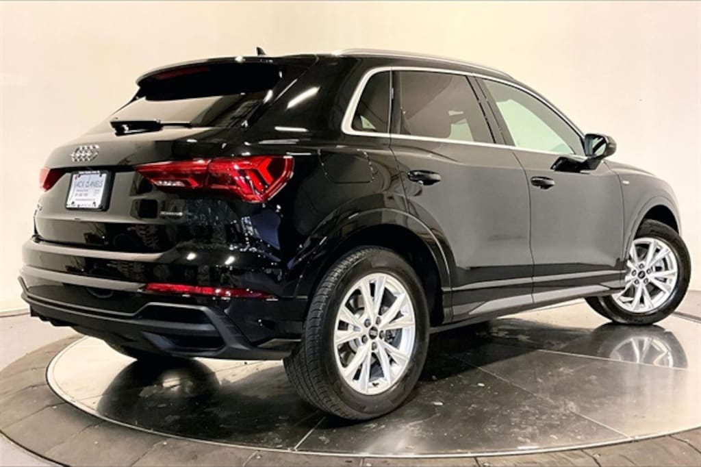 Certified 2025 Audi Q3 Premium SUV