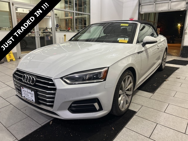 2018 Audi A5 Cabriolet Premium Plus's photo