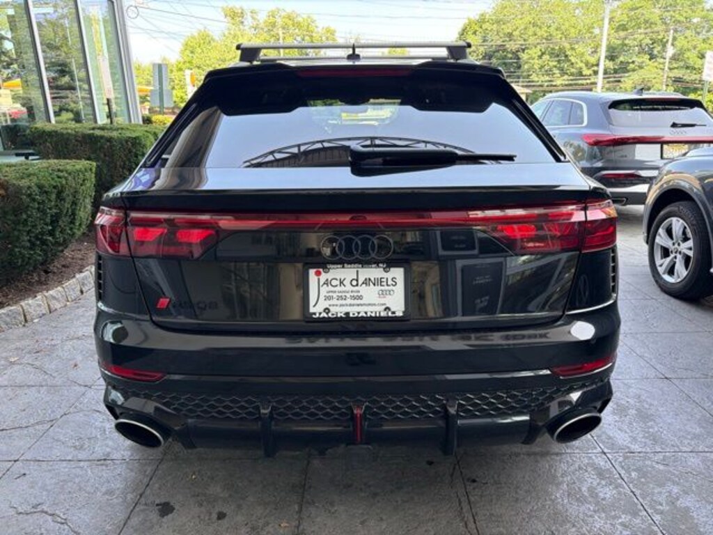 Used 2025 Audi RS Q8 4.0T SUV