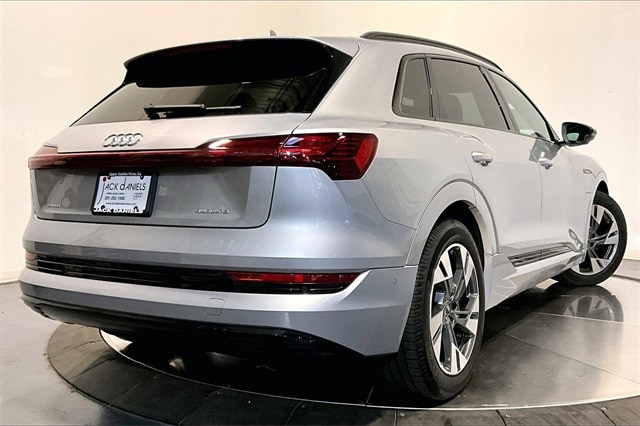 Used 2022 Audi e-tron Premium with VIN WA1AAAGE4NB047658 for sale in Fair Lawn, NJ