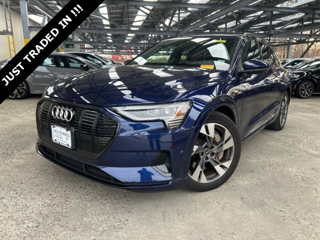 Used 2022 Audi e-tron Premium SUV