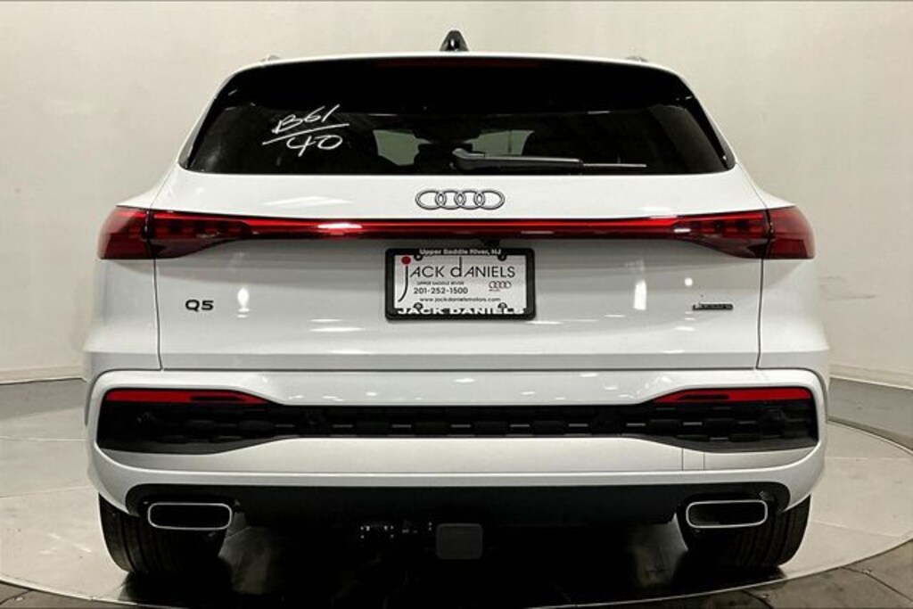 New 2025 Audi Q5 2.0T Premium Plus SUV