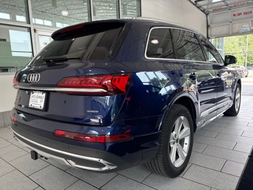 Used 2023 Audi Q7 45 Premium Plus SUV
