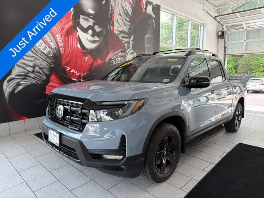 Used 2025 Honda Ridgeline Black Edition Truck Crew Cab