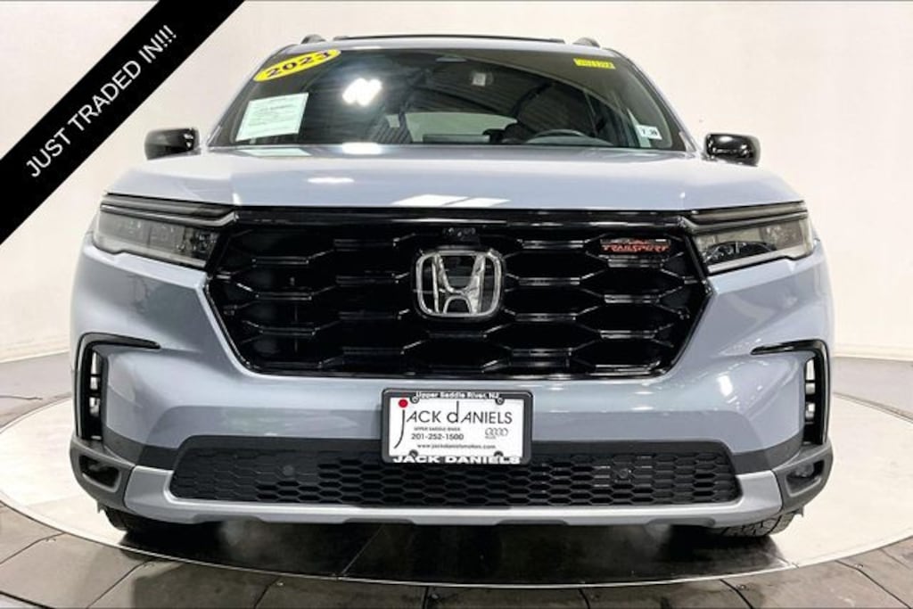 Used 2023 Honda Pilot TrailSport SUV