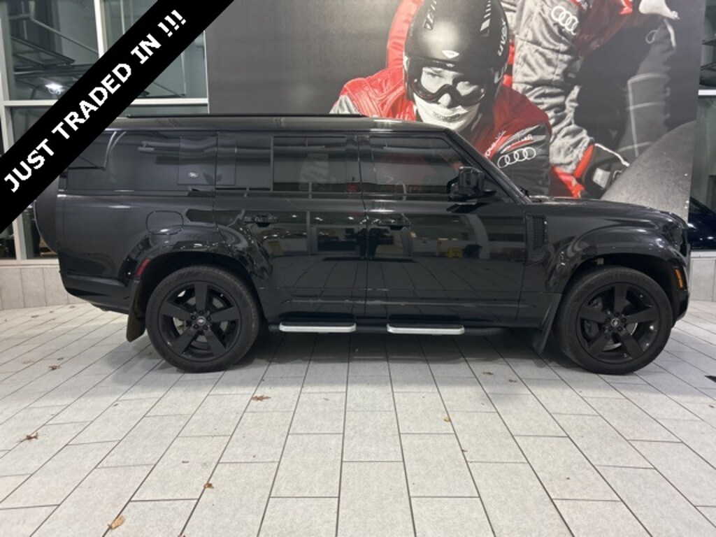 Used 2024 Land Rover Defender 130 X-Dynamic SE SUV