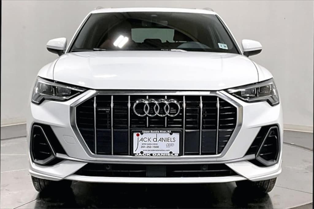 Certified 2025 Audi Q3 Premium SUV