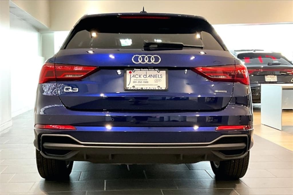 Certified 2024 Audi Q3 Premium SUV