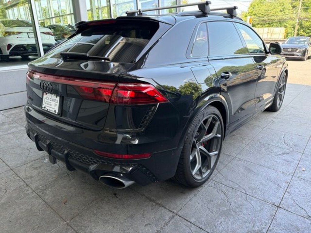 Used 2025 Audi RS Q8 4.0T SUV