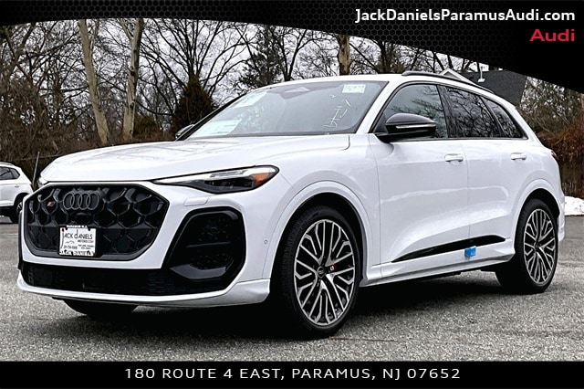 2025 Audi SQ5 Premium Plus's photo
