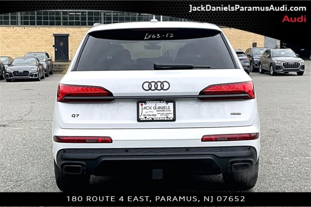 New 2026 Audi Q7 Premium SUV