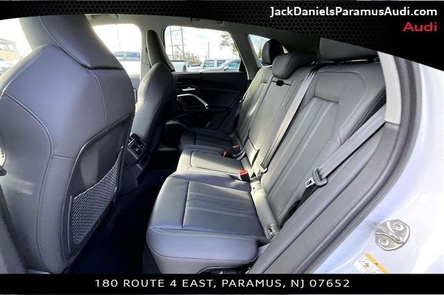 2025 Audi Q5 Premium Plus - Photo 10