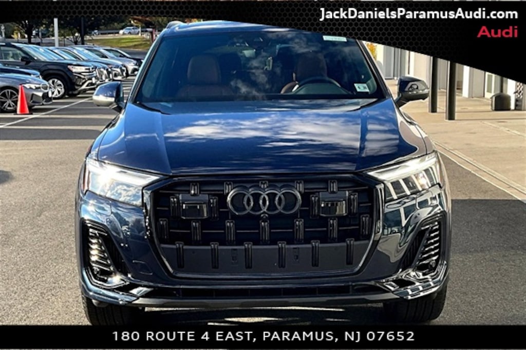Used 2025 Audi Q7 55 Premium Plus SUV