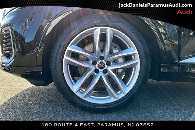 2025 Audi Q7 Premium Plus - Photo 11