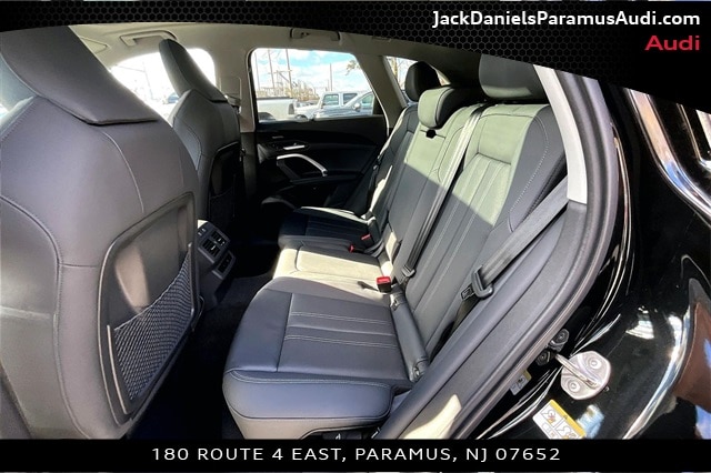 2025 Audi Q5 Premium Plus - Photo 10