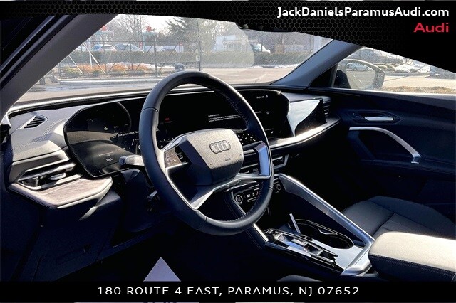2025 Audi Q5 Premium - Photo 6