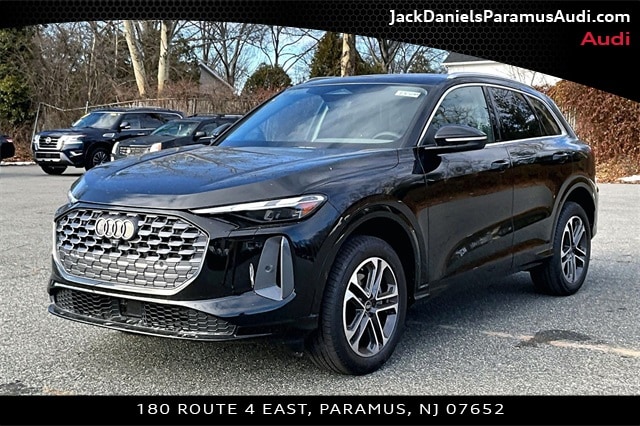 2025 Audi Q5 40 Premium's photo