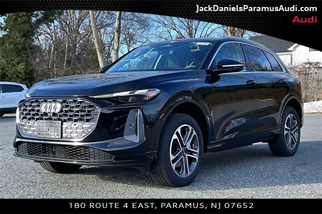 2025 Audi Q5 40 Premium's photo