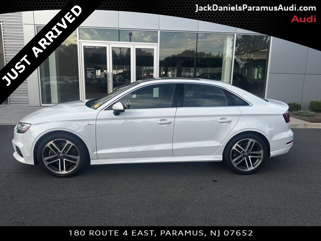 2019 Audi A3 Quattro Premium Plus photo 2