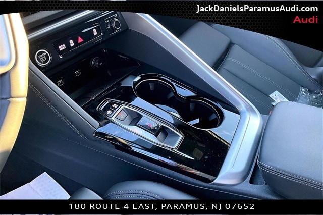 2025 Audi Q5 Premium Plus - Photo 8
