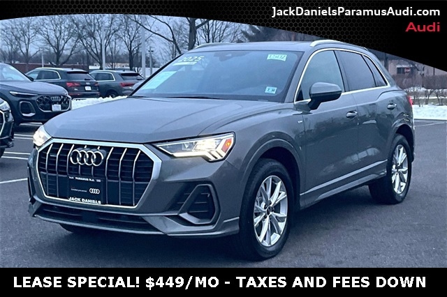 2025 Audi Q3 45 TFSI S Line Premium quattro's photo