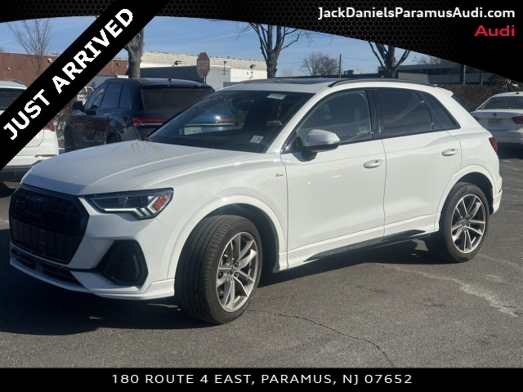 Used 2024 Audi Q3 Premium Plus SUV