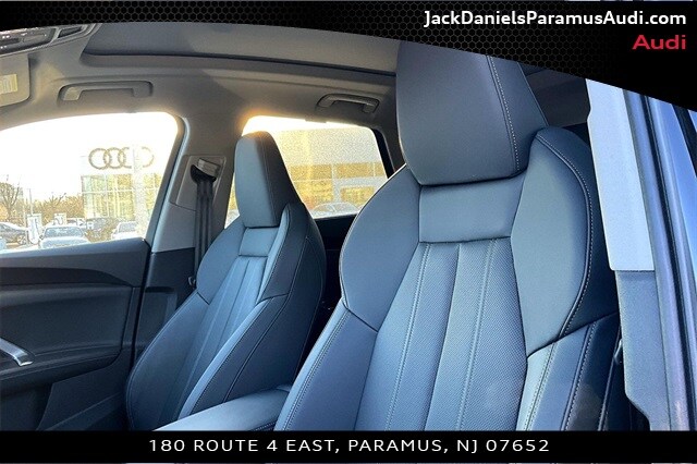 2025 Audi Q5 Premium Plus - Photo 9