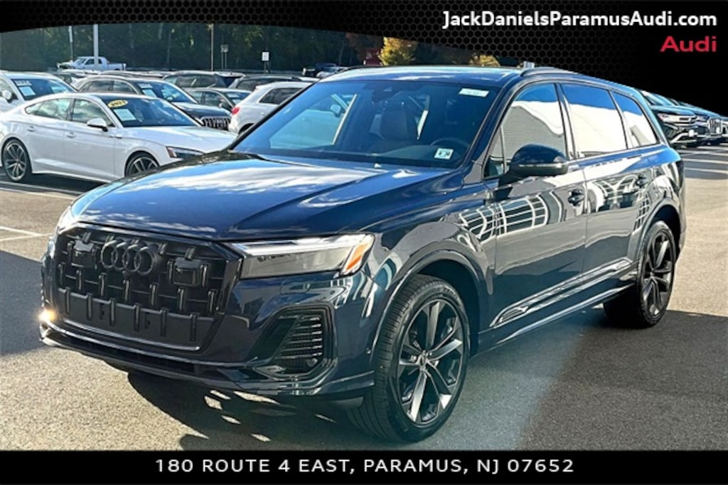 Used 2025 Audi Q7 55 Premium Plus SUV